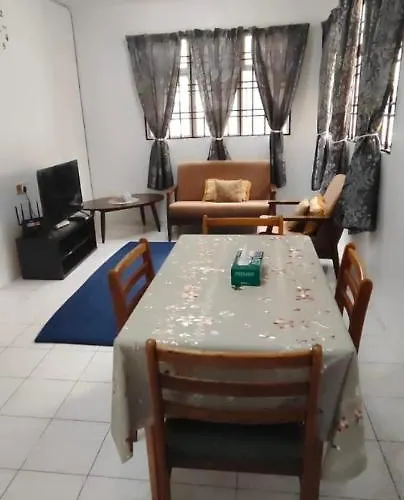 Raudhah Family Homestay At Klia 3Rooms & 2Bath Room